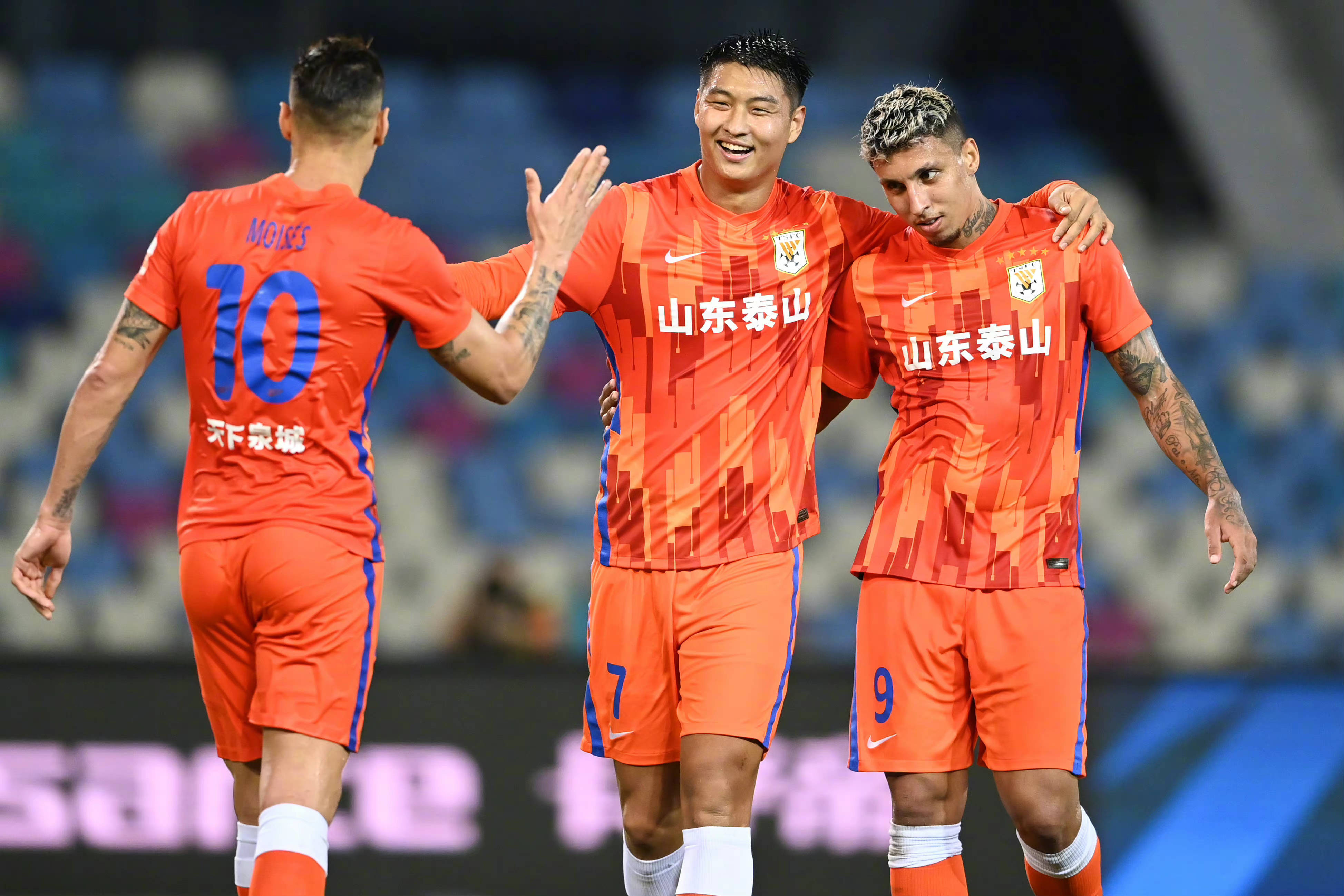 开云体育地址-贝蒂斯旗开得胜，锋线进球如雨的简单介绍