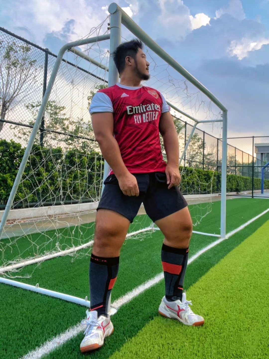 贝蒂斯旗开得胜，锋线进球如雨的简单介绍