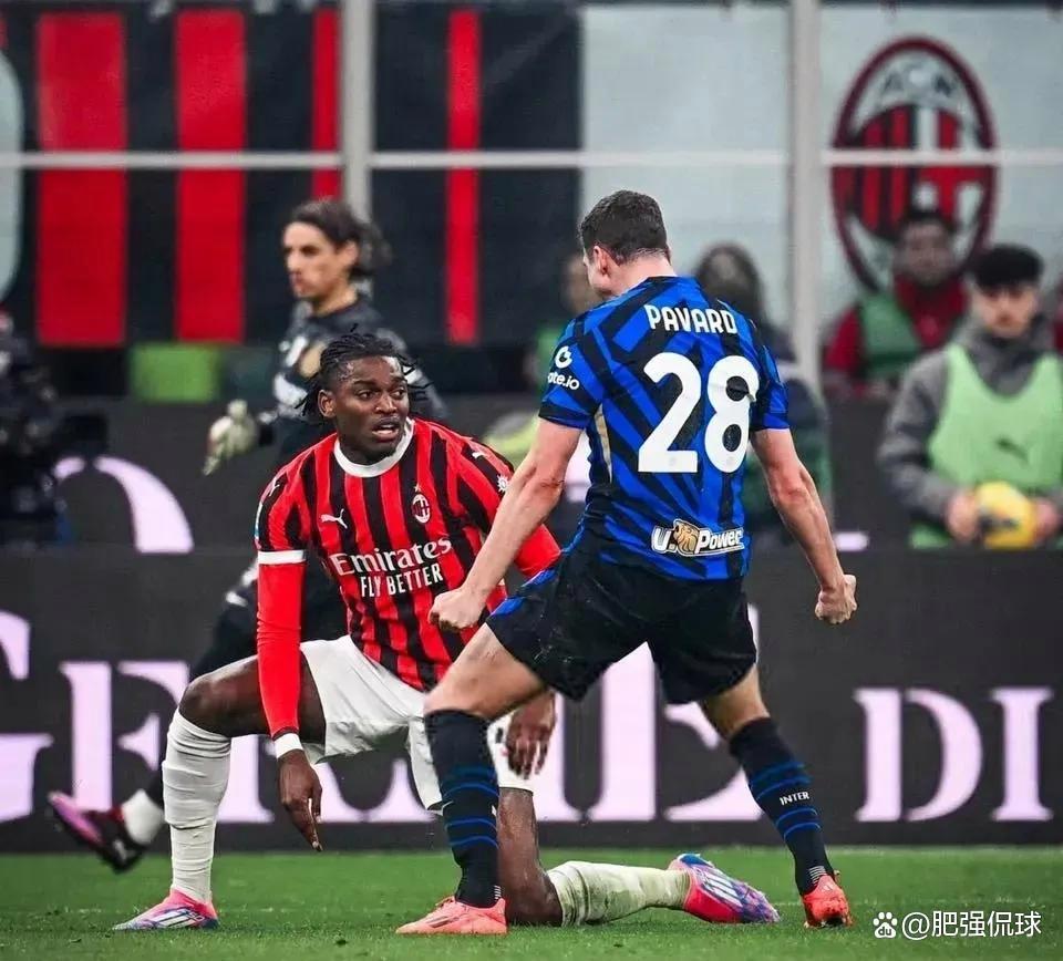 关于国际米兰客场惊险逃脱不败,保住晋级希望的信息 关于国际米兰客场惊险逃脱不败,保住晋级希望的信息