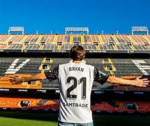 开云体育官方登录入口-瓦伦西亚心有不甘，劲战全力发威取胜