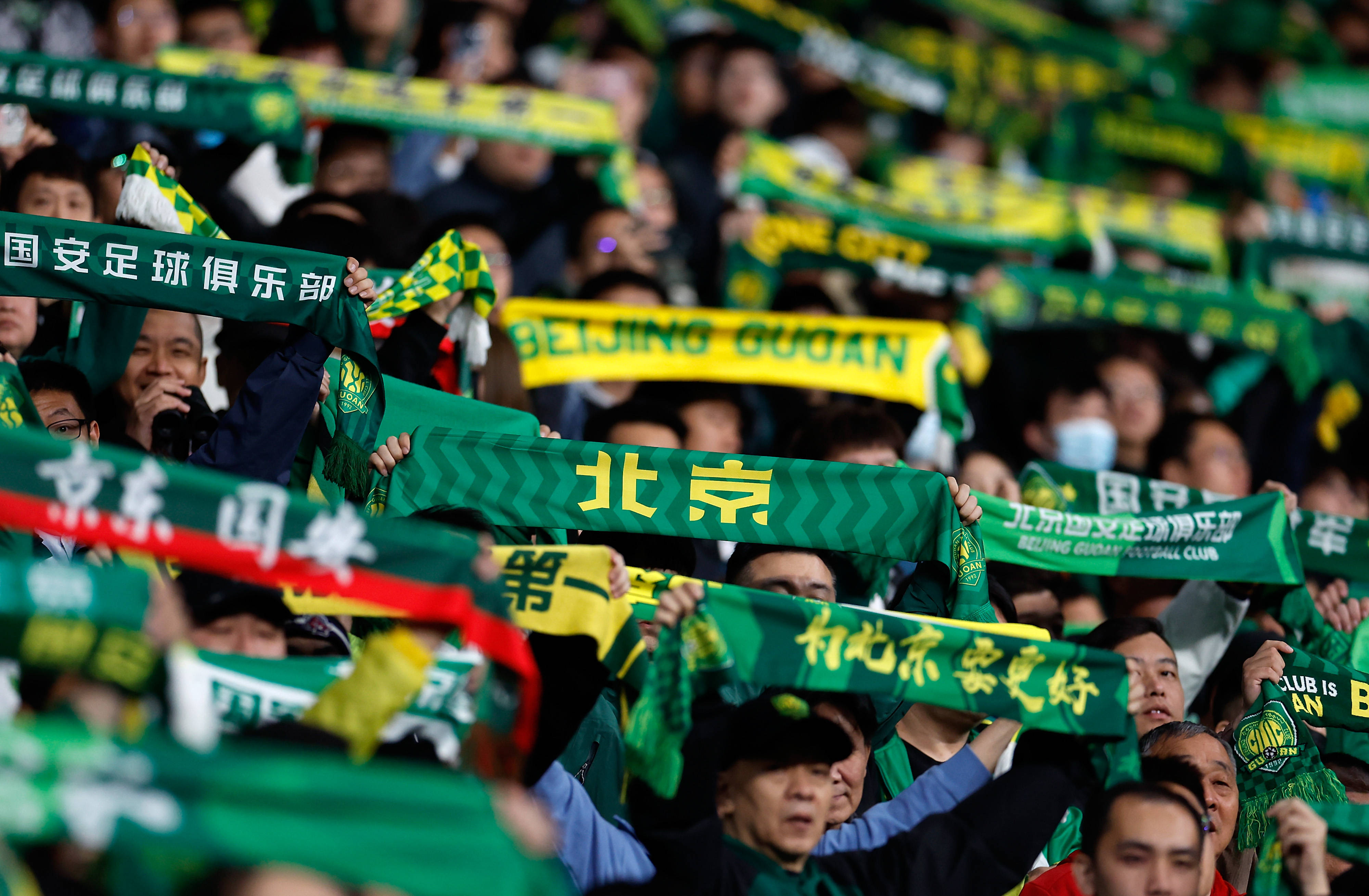 开云体育登录-北京建业战平上海申花，互有进攻不占上风的简单介绍