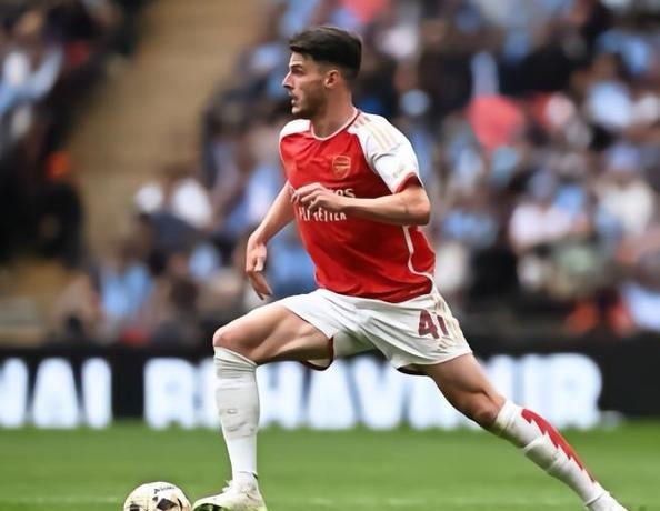 包含阿森纳遭遇失利，士气低落难以掩饰的词条