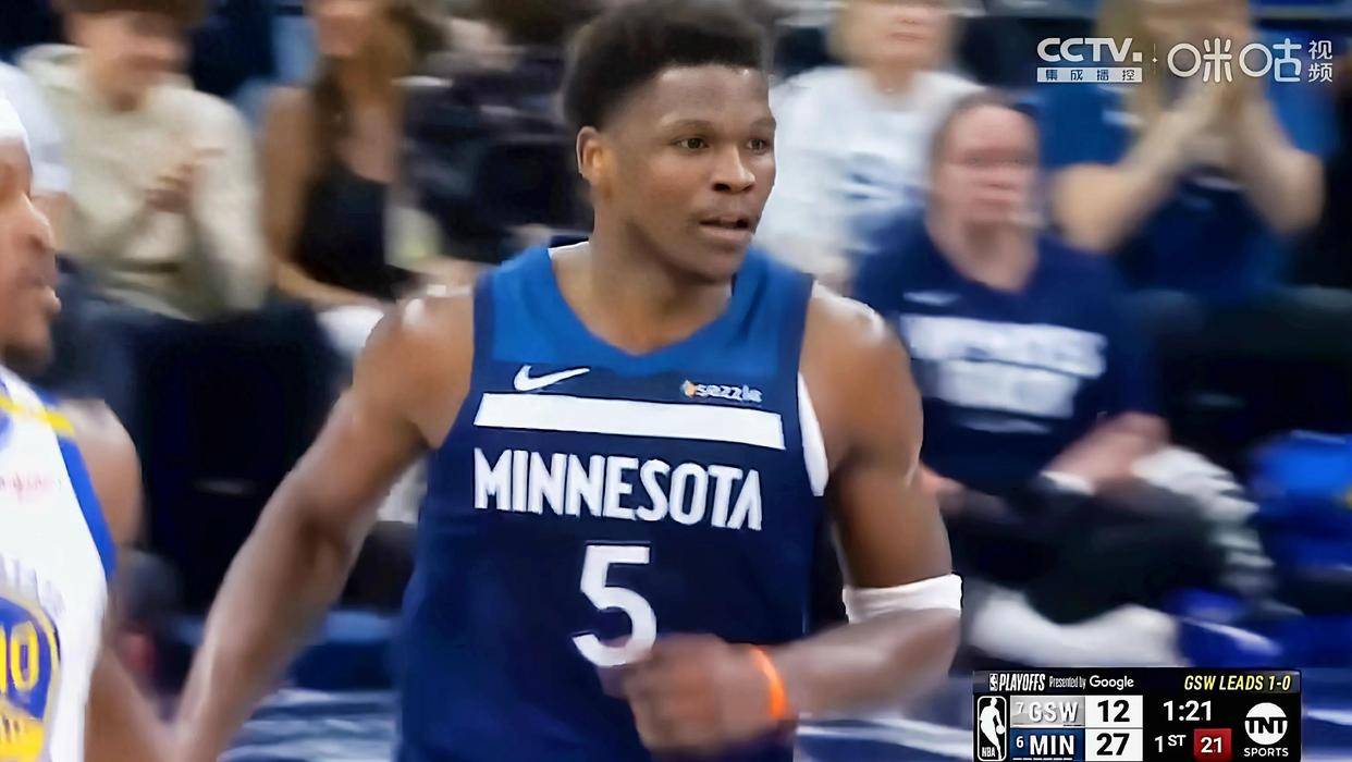 人取得五连胜，主场大胜森林狼