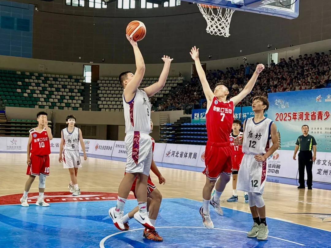 亚洲篮球锦标赛半决赛，四强战队斗志昂扬