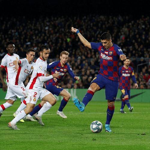 马洛卡门将连续扑救为球队保住胜利守擂台 马洛卡门将连续扑救为球队保住胜利守擂台