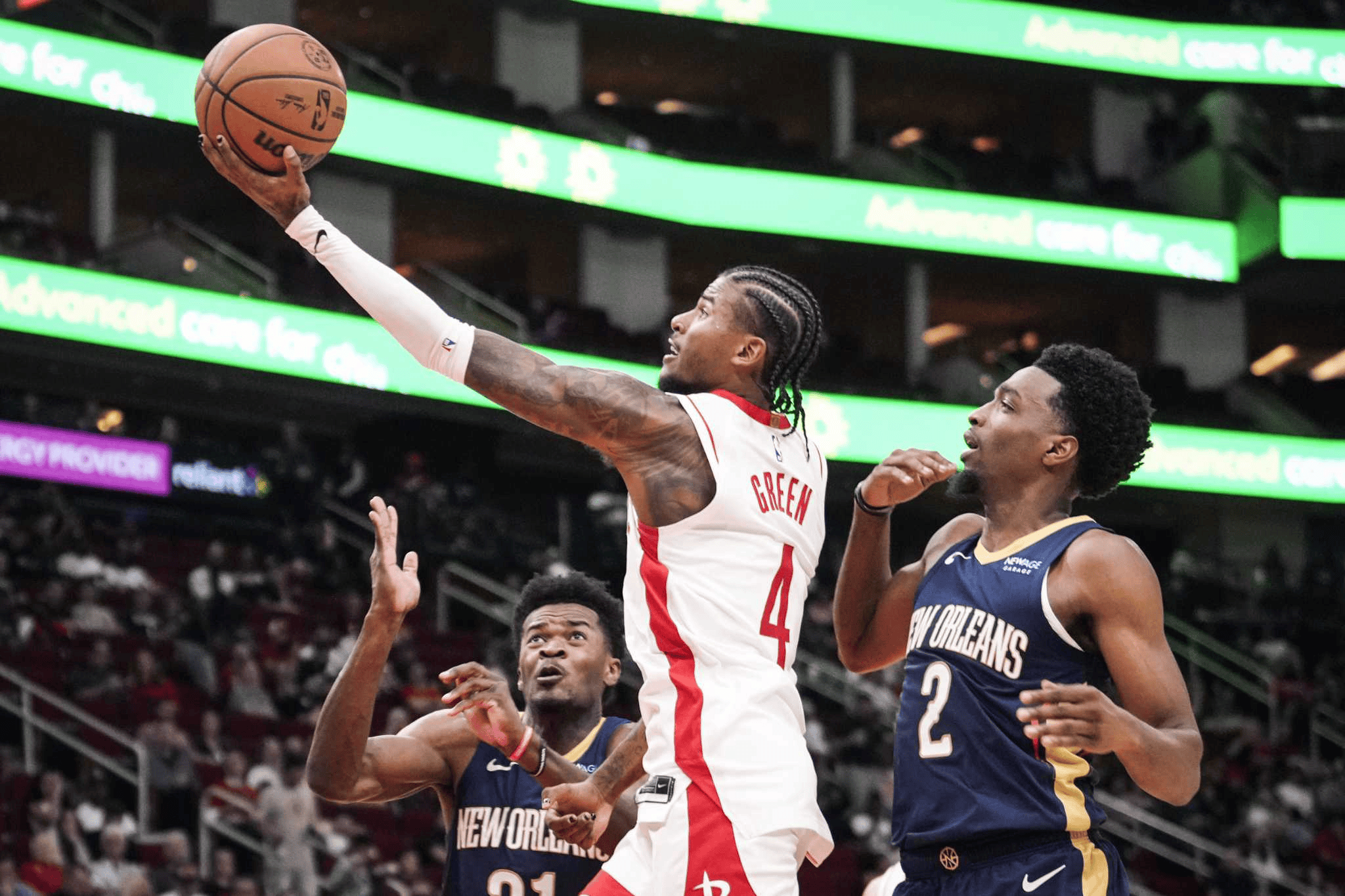 火箭队球员展示赛季特别训练成果,备战季前赛打响! 火箭队球员展示赛季特别训练成果,备战季前赛打响!