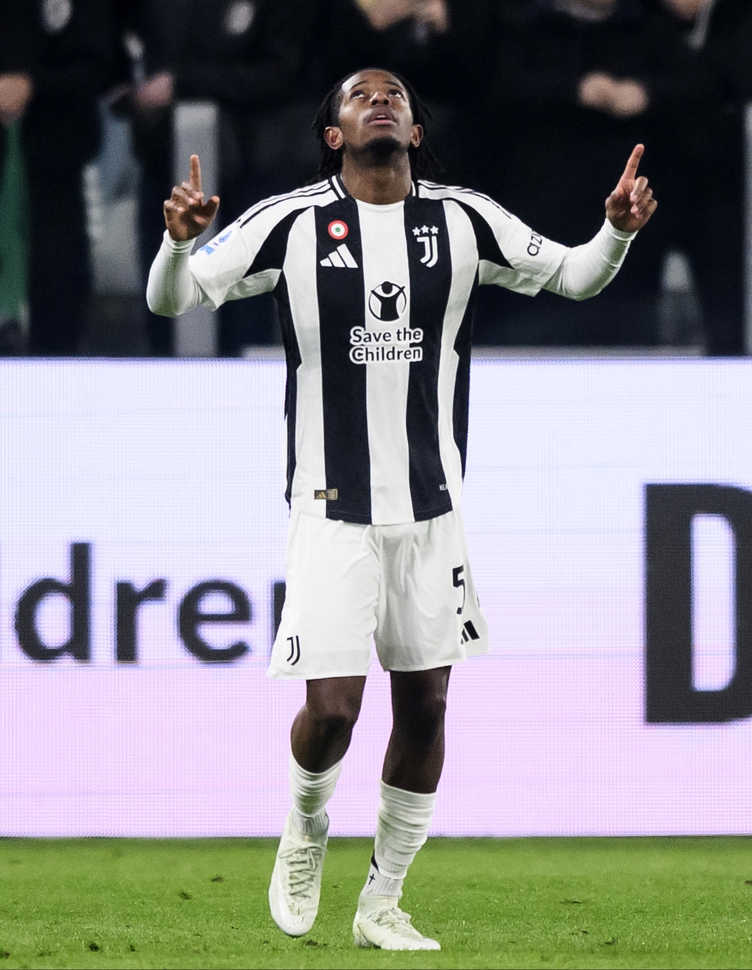 尤文图斯队员伤愈复出,备战下一场比赛 尤文图斯队员伤愈复出,备战下一场比赛