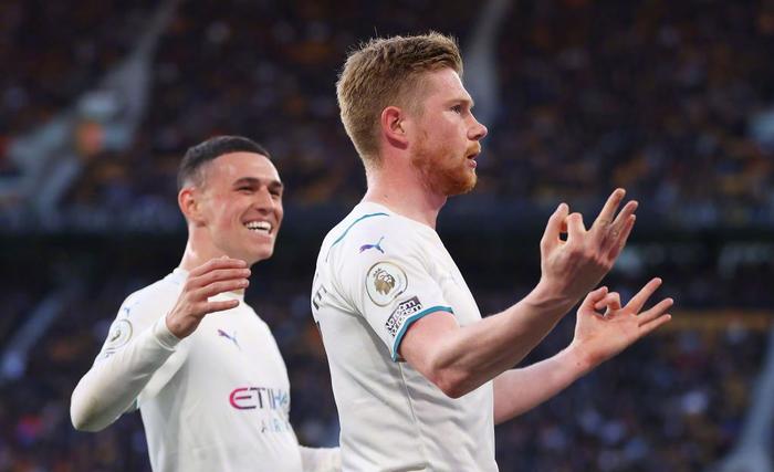 曼城客场逆转,积分榜领先优势不断扩大 曼城客场逆转,积分榜领先优势不断扩大