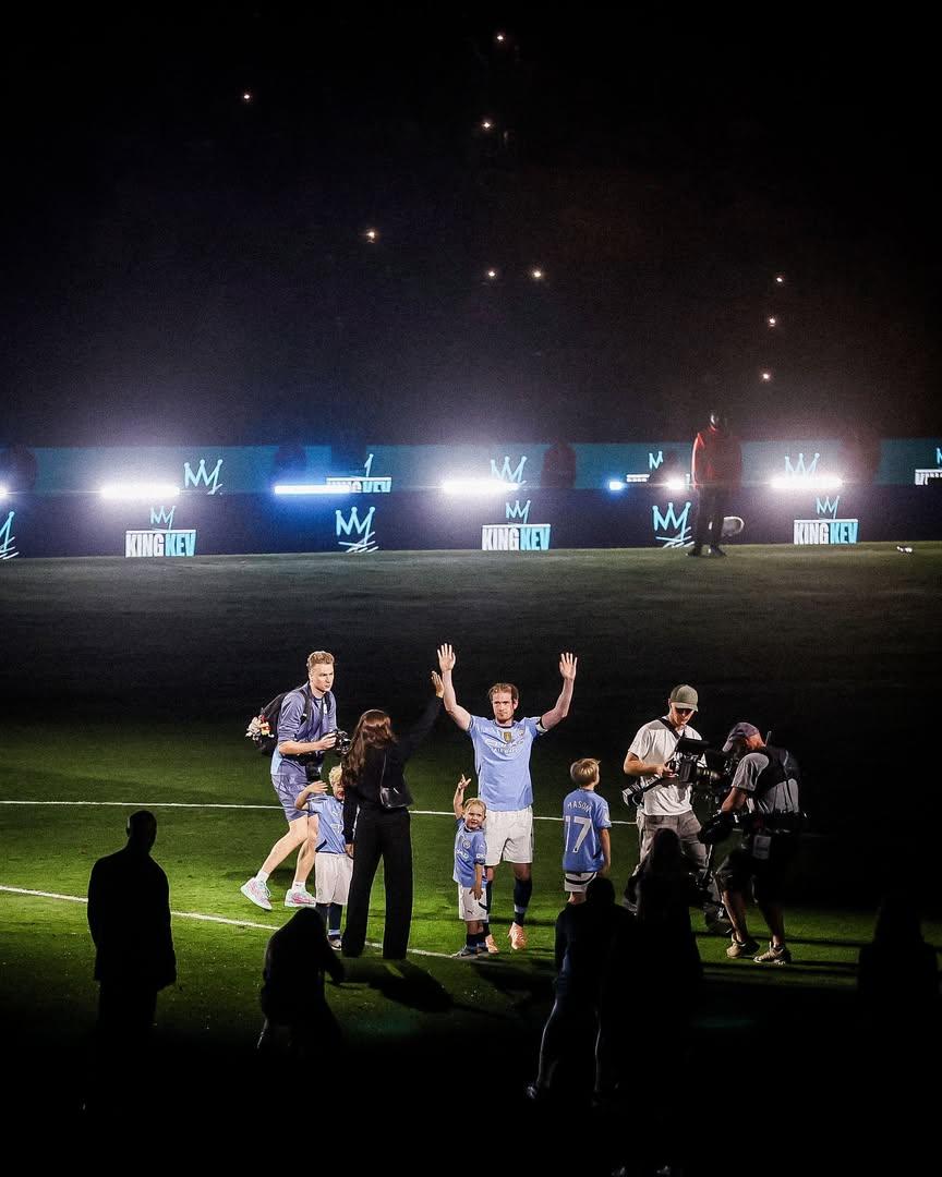 曼城队长受伤无缘周末比赛：蓝月亮备战困难的简单介绍