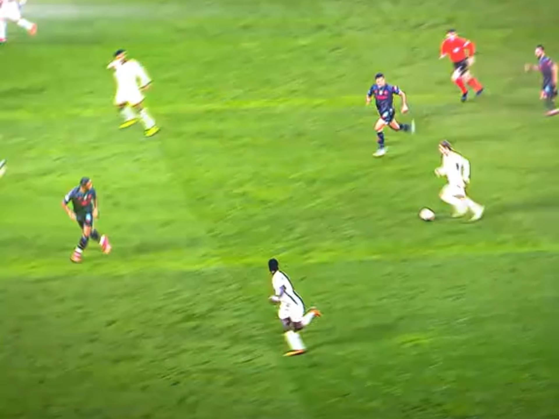 完美细节揭秘！足球比赛内幕大曝光的简单介绍