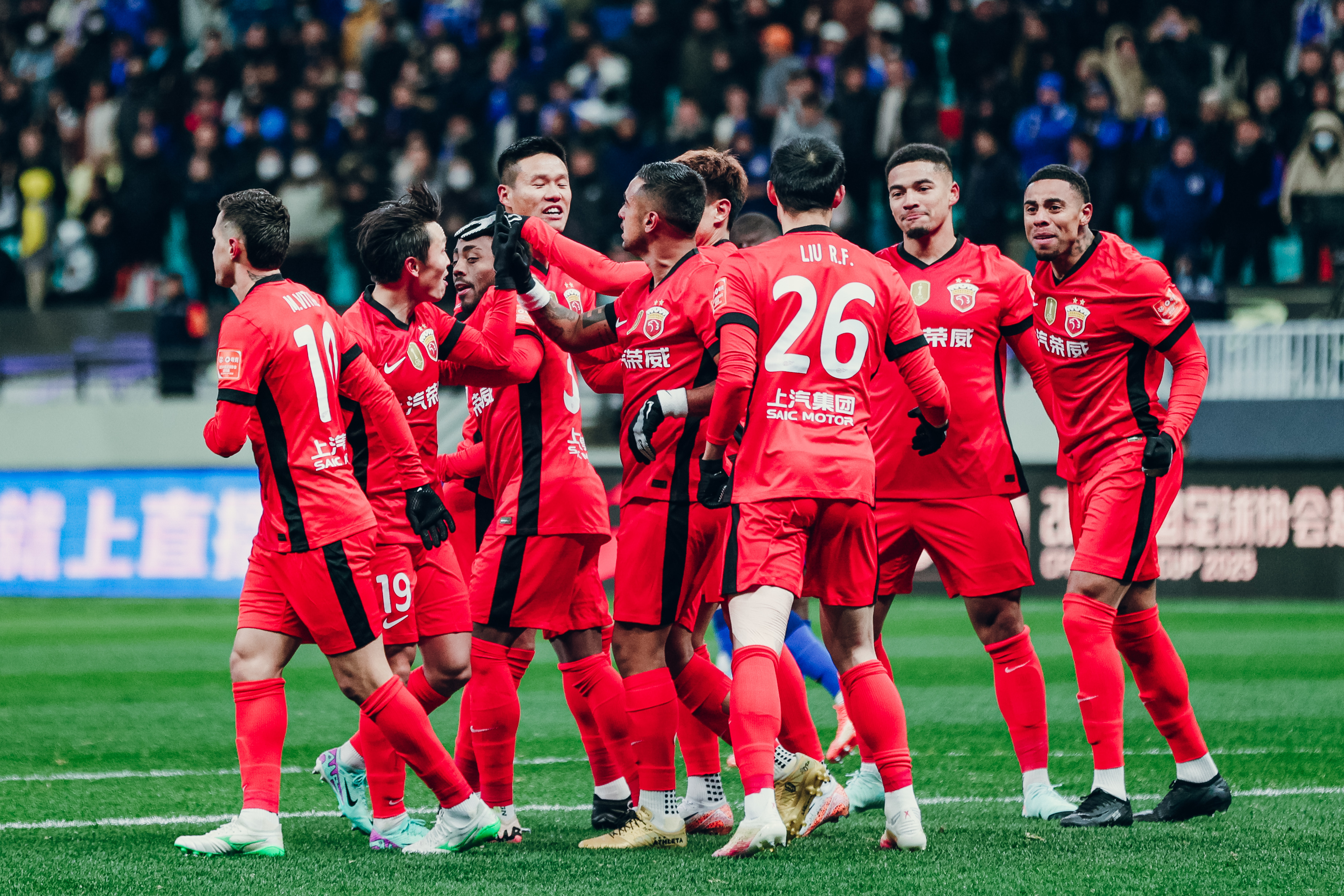 开云体育官方入口-全队在最新比赛中团结一致取得胜利