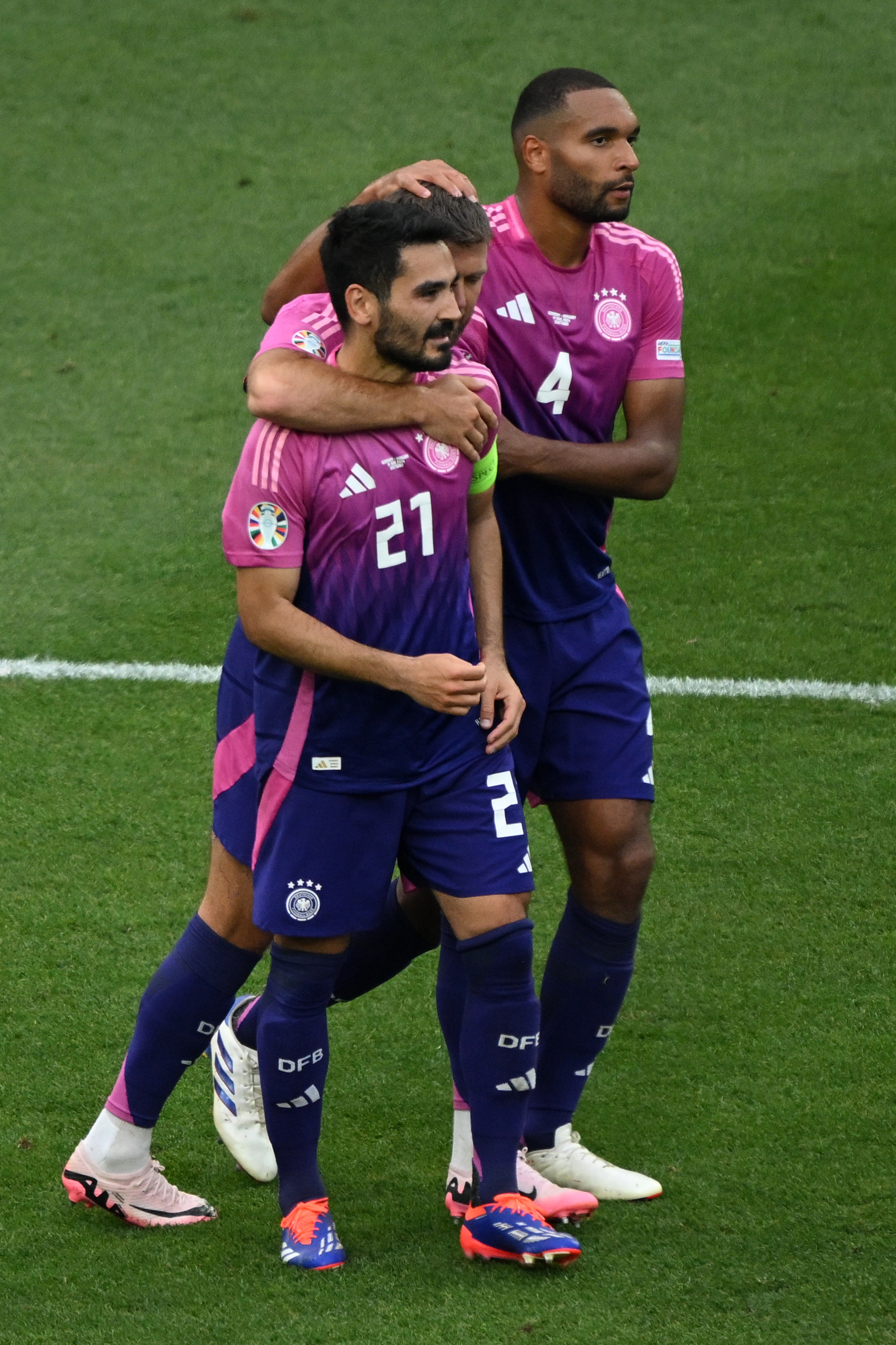 包含匈牙利国家队斩获胜利,晋级欧洲杯八强的词条 包含匈牙利国家队斩获胜利,晋级欧洲杯八强的词条